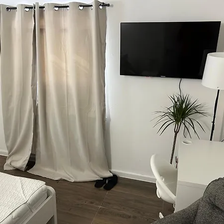 Feeling Apartman